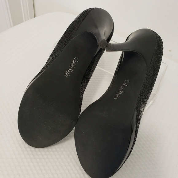 Calvin Klein Black Peep Toe Stilletos Size 9, Stylish, Chic - Picture 7 of 14
